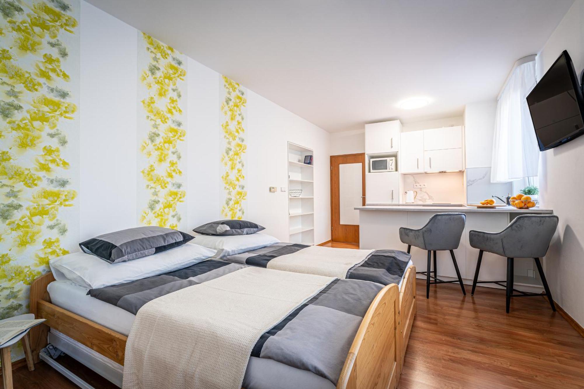 Apartment Komin Экстерьер фото